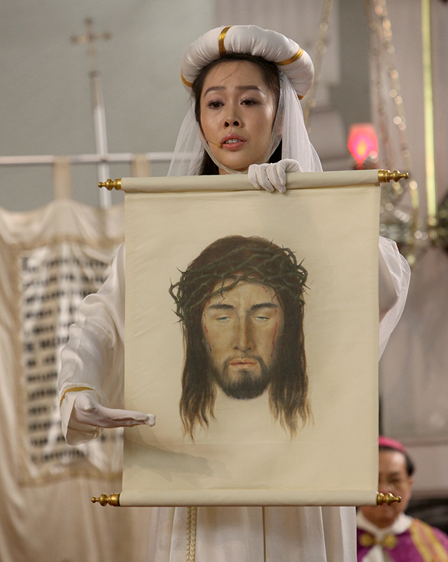 Senhor Bom Jesus dos Passos - Revista Macau Senhor Bom Jesus dos Passos - Revista Macau